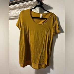 LuLaRoe Mustard Classic T